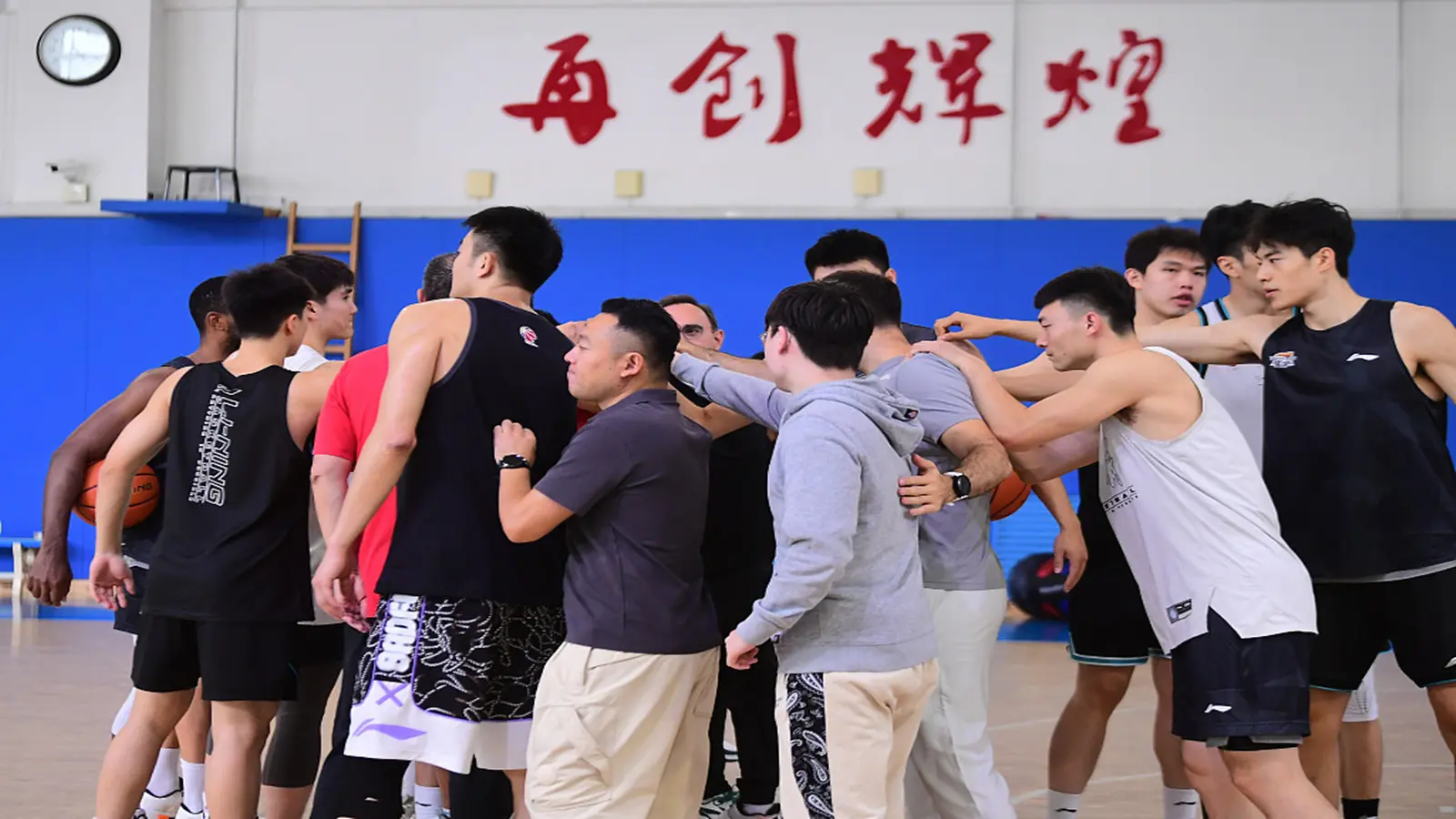 示自己不想, 成大赢家, 在刘晓宇离